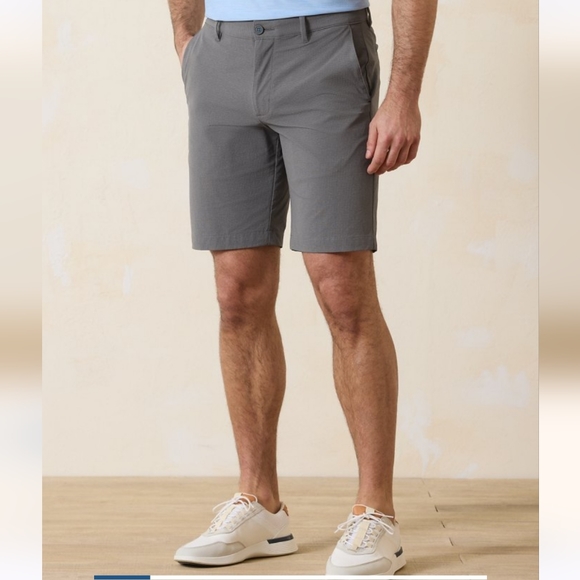 Tommy Bahama Chip Shot IslandZone® 10-Inch Shorts